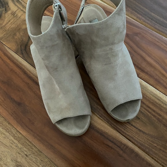 Steve Madden heels - Picture 4 of 4